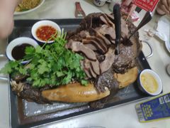 鸿运牛头-伟记牛蹄(道滘店)