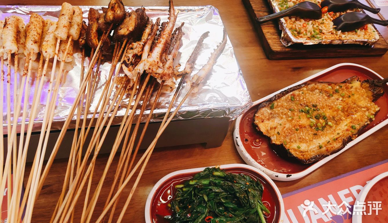    宵夜配小酒，更好睡哦～