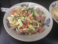 小炒黄牛肉-潇湘阁(三里屯SOHO店)