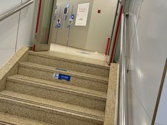 -中国建设银行(上海中山路支行)