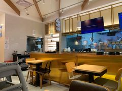 -阿香米线(余姚五彩城店)