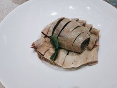 -品悦酒店(三林古镇店)