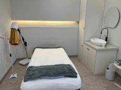 -VE专注问题肌·赛诺龙&科学美肤中心