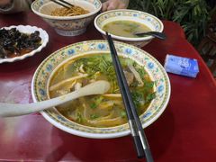 -金杨拉面王小吃面馆·牛三宝面·红烧牛肉粉