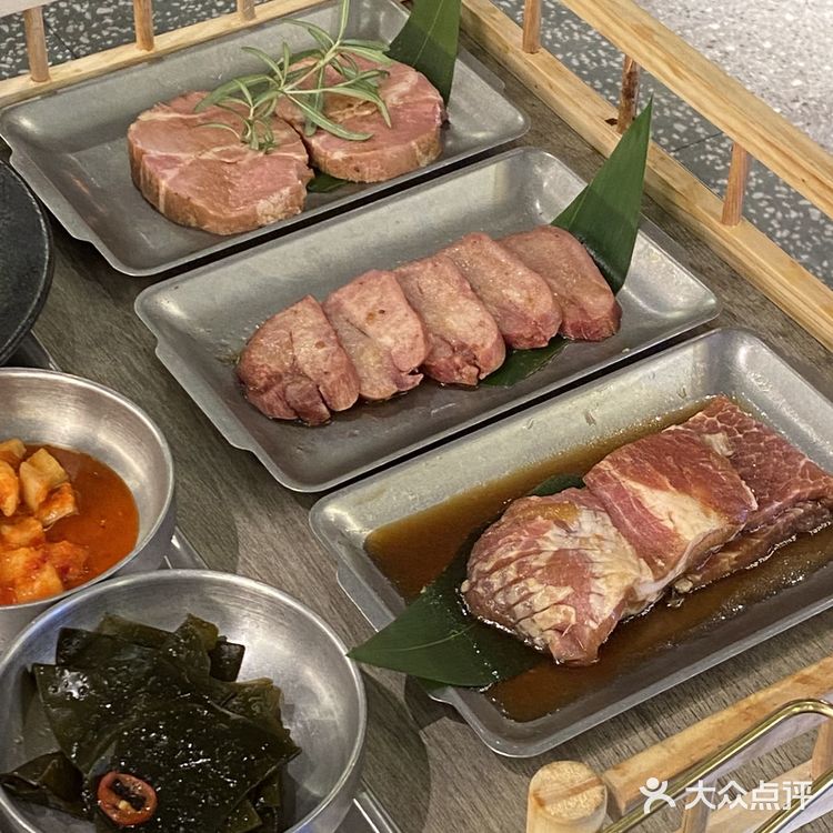 梨3岁pro，超棒的烤肉店