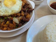 干免治牛肉饭-喜莲咖啡
