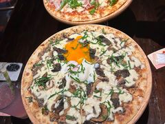 黑松露味羊肚菌披萨-Brut Eatery悦璞食堂(建国东路店)