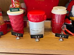 -星巴克臻选(莘庄仲盛店)