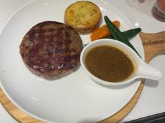 -斗牛士牛排餐厅(嘉里汇店)