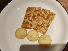 -海派悦庭·海胆烧麦·新融合菜(凯德广场店)