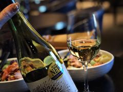-wineapp葡萄酒餐吧(外滩金融中心店)