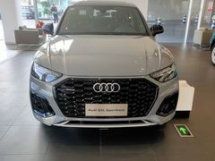 -上海冠松华奥奥迪4S店(张江店)