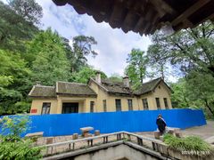 -黔灵山公园