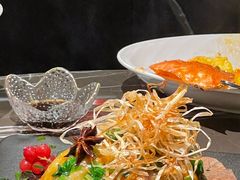 -海派悦庭·海胆烧麦·新融合菜(凯德广场店)