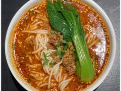 -麻六记(凤凰汇店)