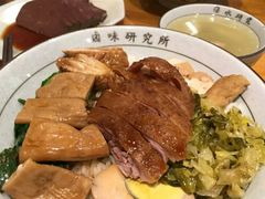 -狮头牌卤味研究所·卤味饭(花城汇南区店)