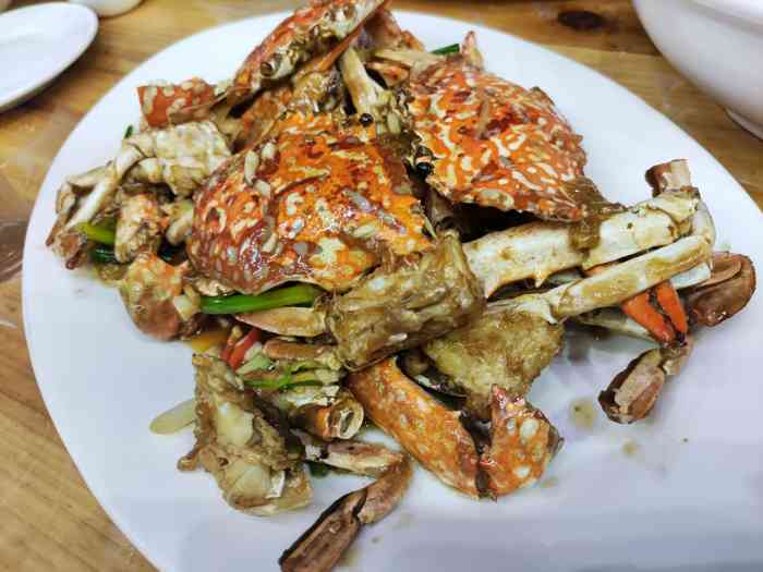 渔家小厨海鲜餐厅(青澳湾店)-"「白灼吊桶仔」海鲜很新鲜环境不错不错