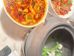 -初蓉丨遇见新川菜(亲贤街荣耀店)