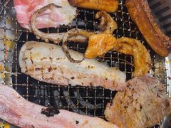 -犇放和牛烤肉·烤榴莲自助(苏宁城市奥莱店)