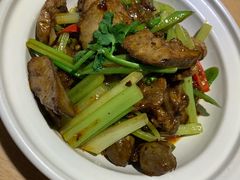 -吕氏疙瘩汤·海鲜新鲁菜(凯德mall新都心店)