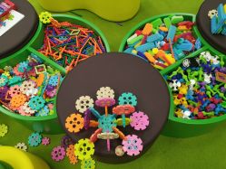 -莫莉幻想儿童乐园(北京天通苑华联店)