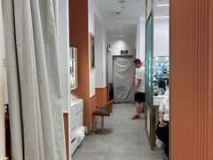 -海马体照相馆(万菱汇店)