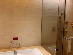 -北京朝阳悠唐皇冠假日酒店