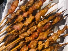 羊肉串-马路牙子地桌烤肉(工体店)
