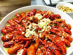 -龙巢盱眙龙虾·鸡煲·烧烤宵夜(坪洲店)