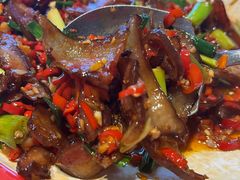 -有红鸡毛店·川菜(建设路店)