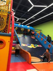 -孩之岛亲子乐园(喜盈门.范城店)