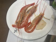 -云顶旋转自助景观餐厅