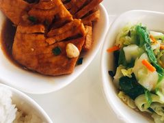 -浦东图书馆读者餐厅