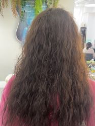 -V7 HAIR SALON