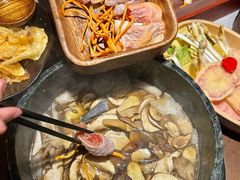 -芸山季·云南山珍菌火锅(人民广场来福士店)