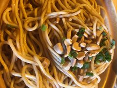 -龙门阵茶屋川菜馆(武康路店)