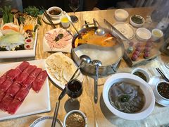 -小天鹅火锅·一线江景洪鼎旗舰店(洪崖洞店)