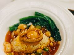 原汁鲍鱼荷叶饭-唐阁(香港朗廷酒店)