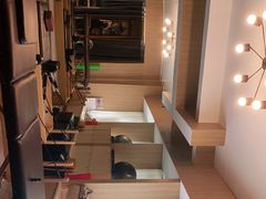 -简·无界健身工作室·运动康复·体态(石厦店)