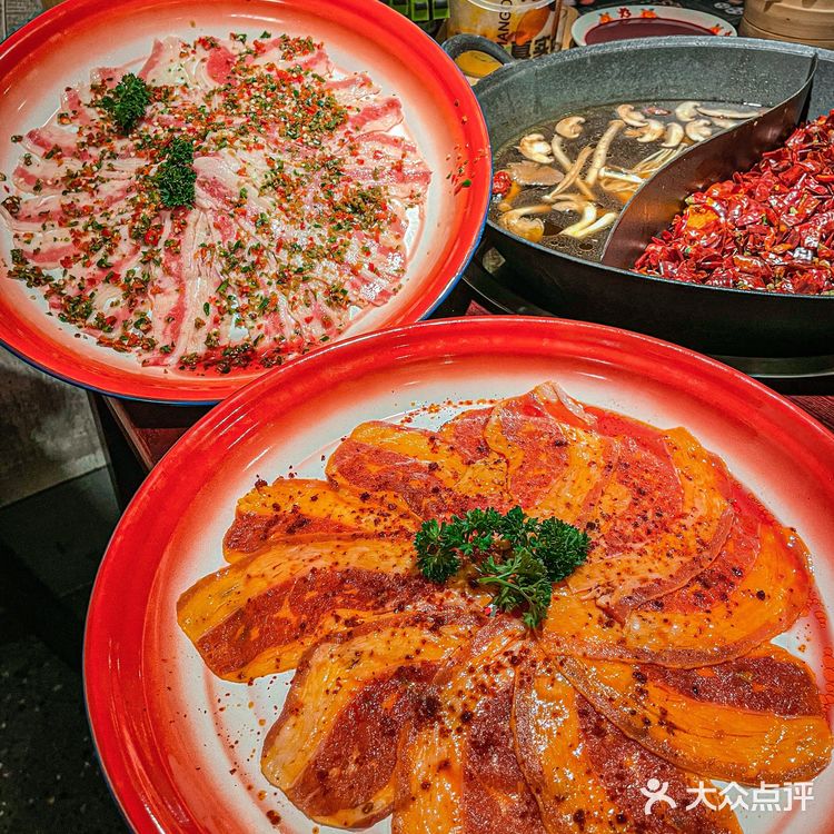 来福田了❗️就在梅林❗️杉姐老火锅丨一涮穿越到老成都‼️ 