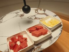 -涨巢·潮玩水疗局