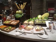 -锦厨国际自助餐厅 · 云端景观 (昆明索菲特大酒店)