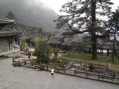 -冕宁灵山寺