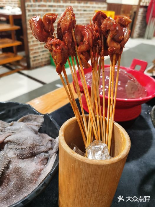 铜元老码头鳝鱼火锅图片