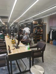 -藤野造型烫发染发