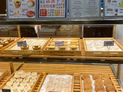 面包甜点陈列柜-君之狮子山·轻糖烘焙(松江印象城店)
