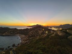 -那琴半岛地质海洋公园