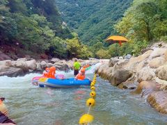 -雅鲁激流探险漂流