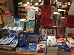 -百新书局(尚悦湾店)