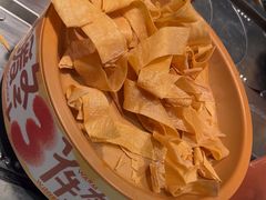 -龍歌自助小火锅(芝罘万达店)